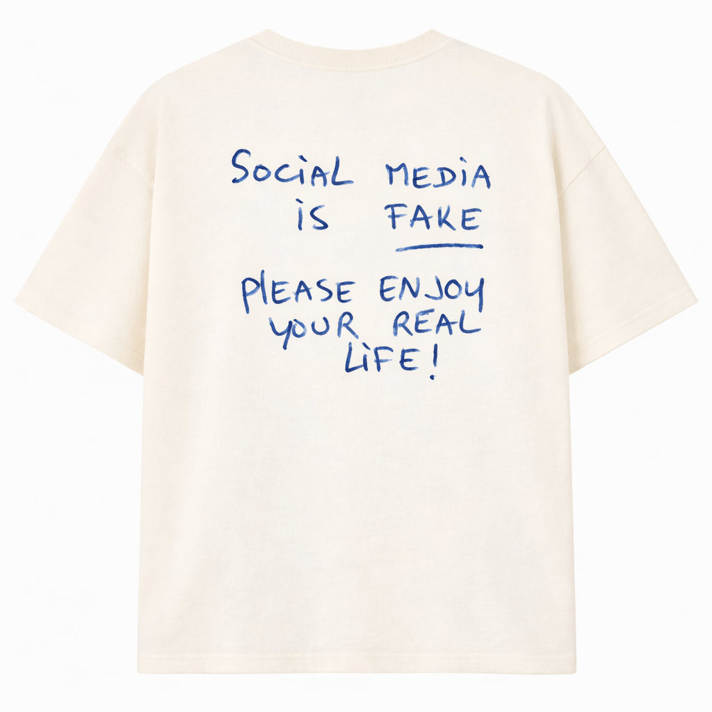 T-shirt "Les réseaux sociaux sont faux"