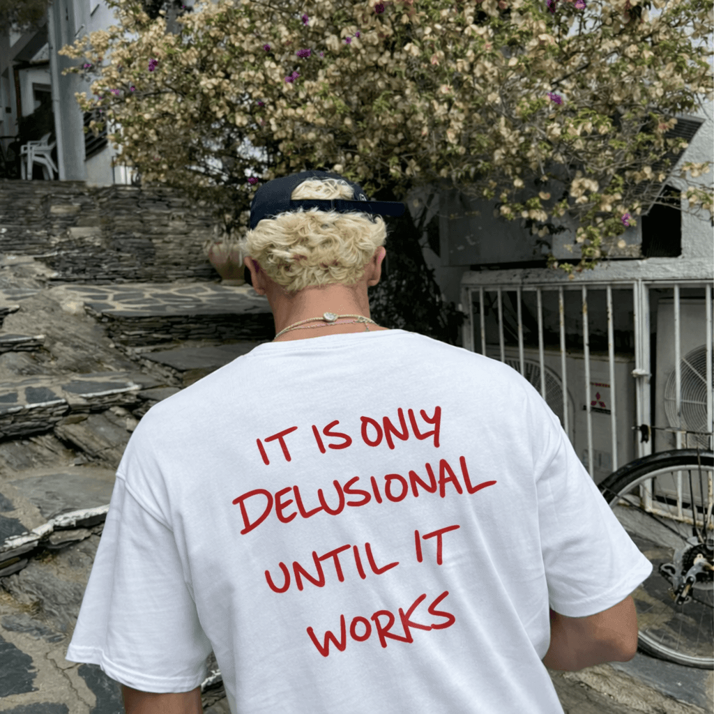 Delusional Tee (Cropped Fit)